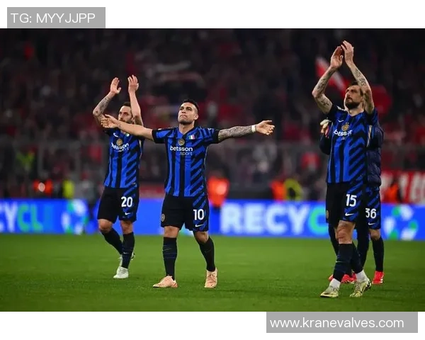 足总杯精彩对决拜仁逆转国米6-2进军下一轮补时进球引发全场狂欢